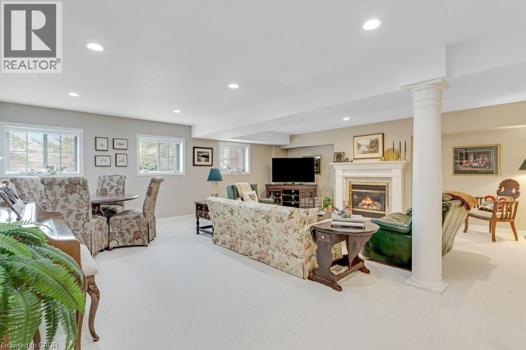 369 GEORGE Street N Unit# 2 thumbnail 30