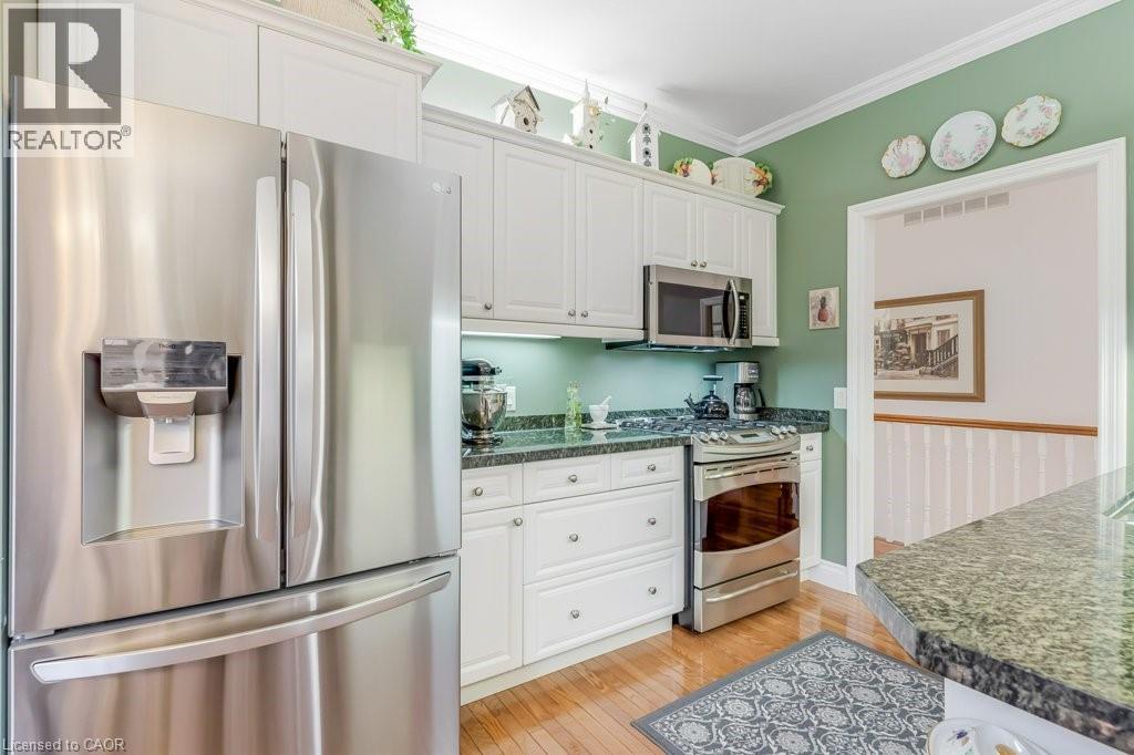 369 GEORGE Street N Unit# 2 thumbnail 8