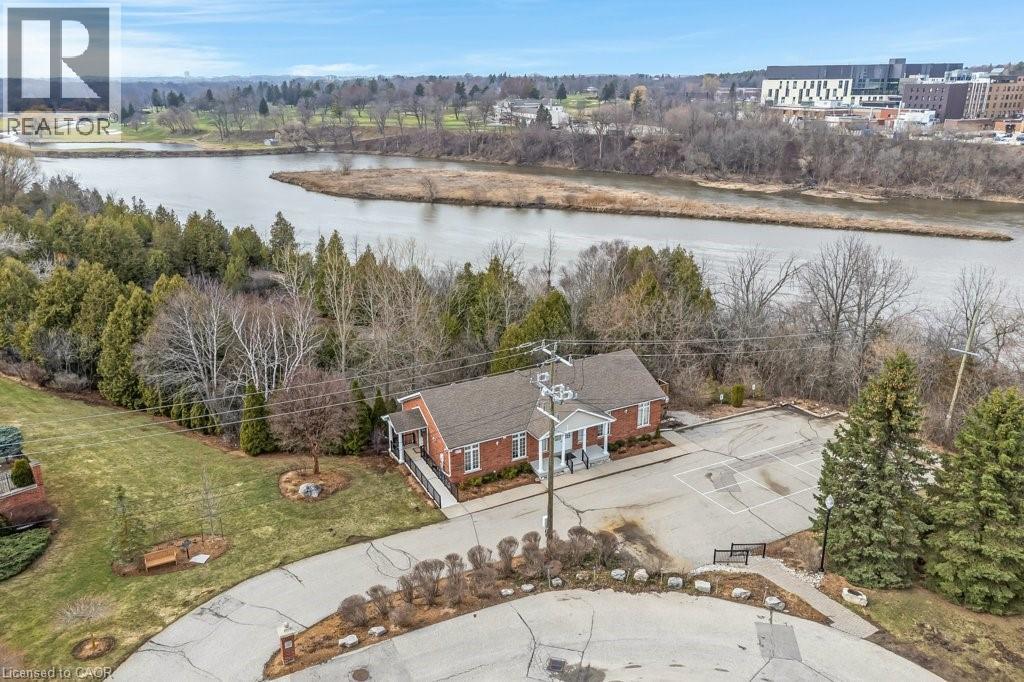 369 GEORGE Street N Unit# 2 thumbnail 46