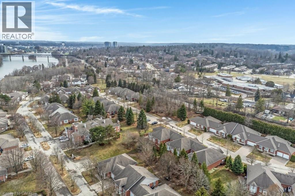 369 GEORGE Street N Unit# 2 thumbnail 40