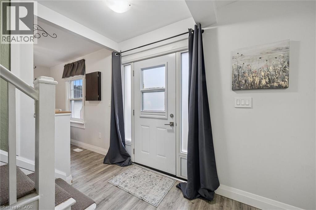 145 BRIDGEPORT Road E thumbnail 5