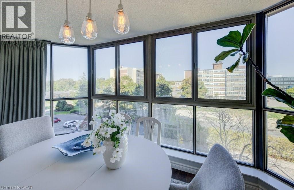 265 WESTCOURT Place Unit# 505 thumbnail 12