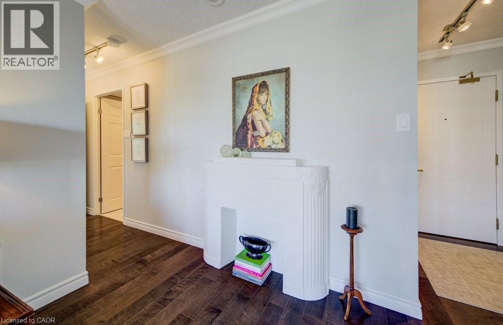 265 WESTCOURT Place Unit# 505 thumbnail 19