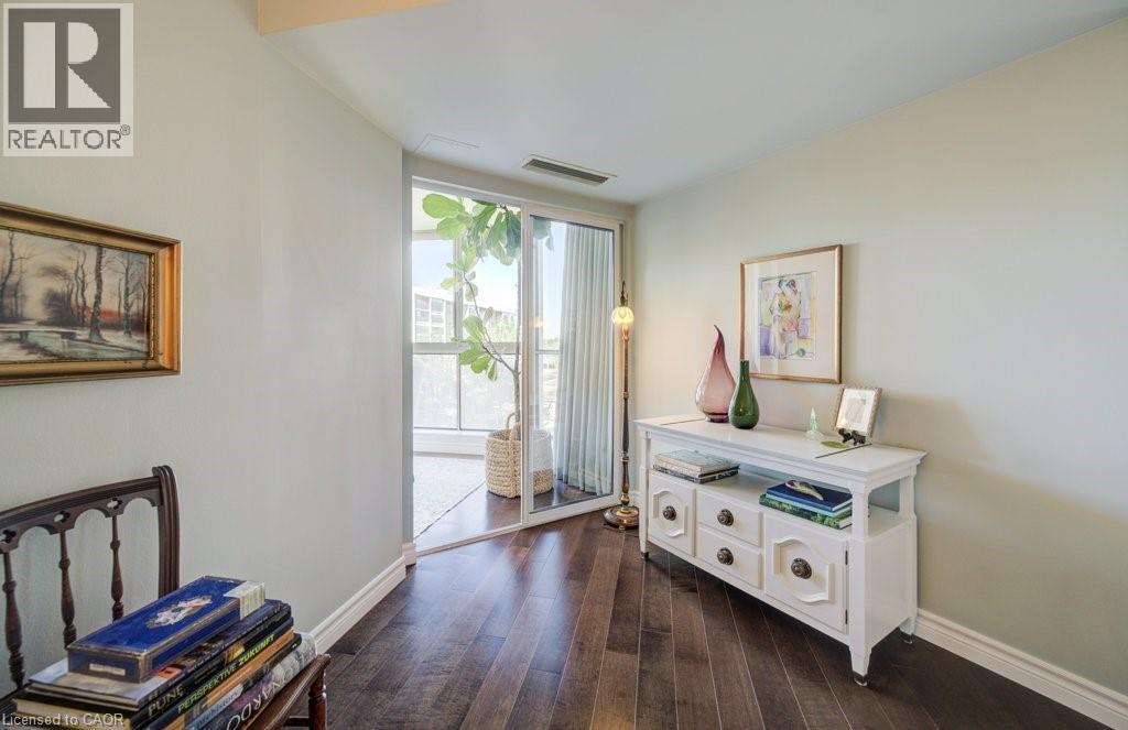 265 WESTCOURT Place Unit# 505 thumbnail 22