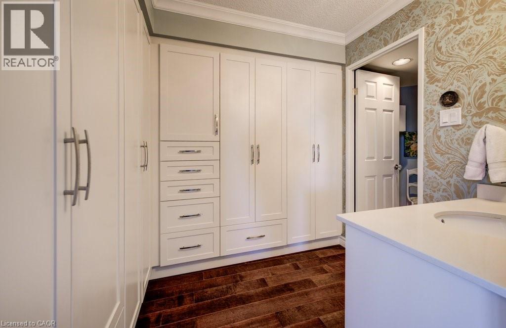 265 WESTCOURT Place Unit# 505 thumbnail 23