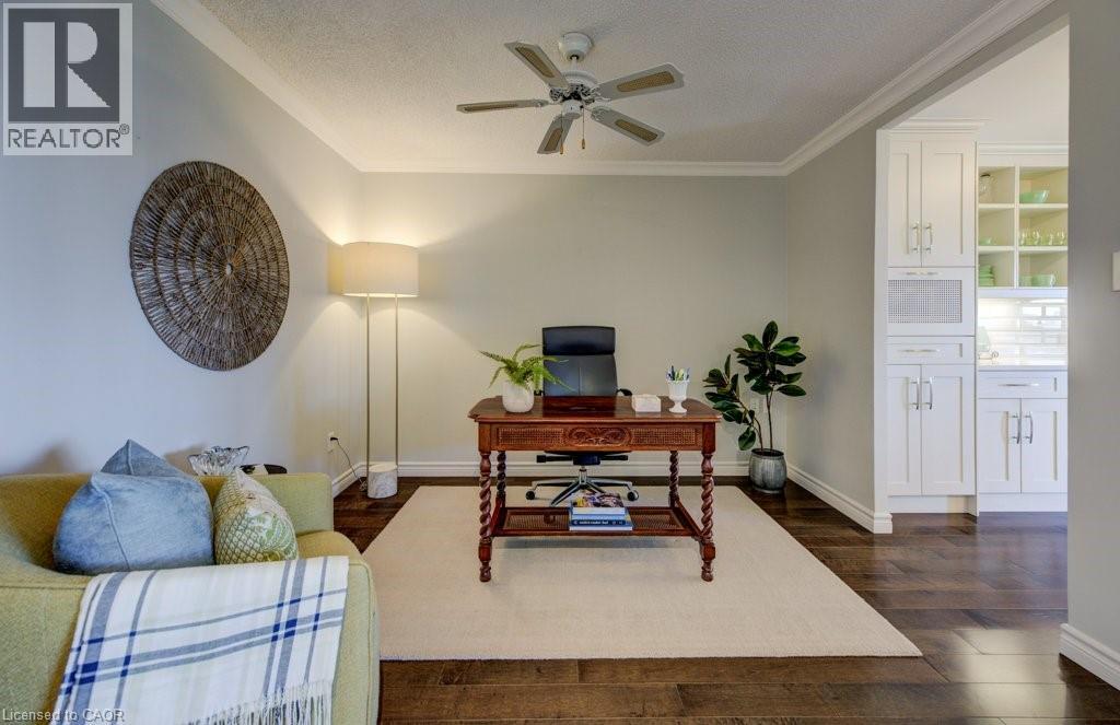 265 WESTCOURT Place Unit# 505 thumbnail 4