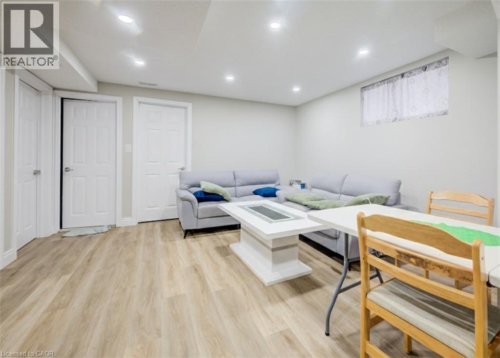 524 LINDEN Drive thumbnail 35