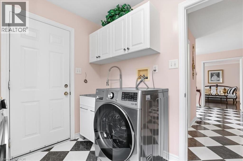 54 WOODCREST Court thumbnail 11