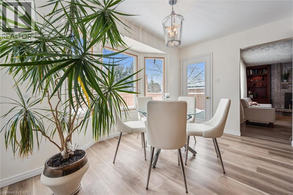 488 HEATHER HILL Place thumbnail 13