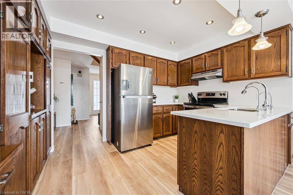 488 HEATHER HILL Place thumbnail 16