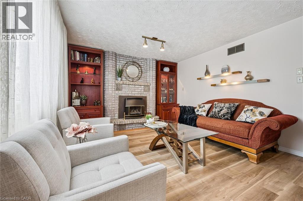 488 HEATHER HILL Place thumbnail 20