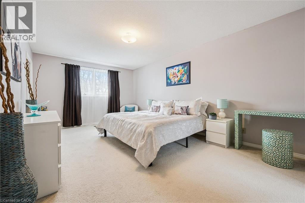 488 HEATHER HILL Place thumbnail 28