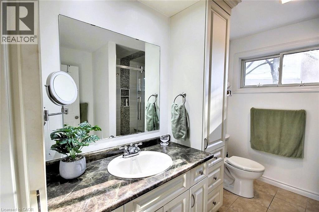 16 SULLIVAN Court thumbnail 18