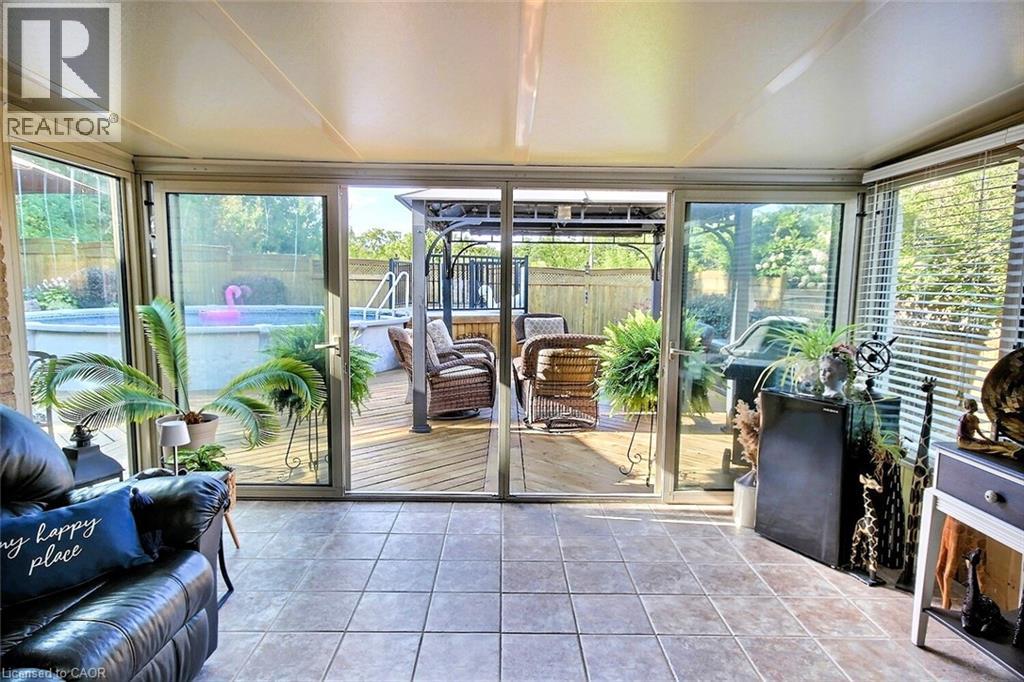 16 SULLIVAN Court thumbnail 35