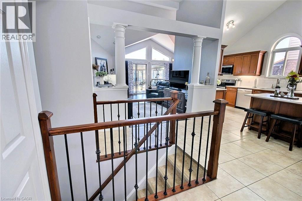 16 SULLIVAN Court thumbnail 4