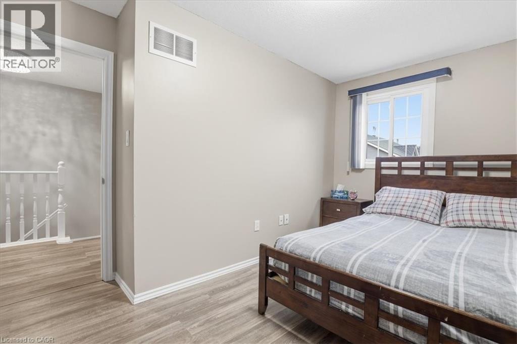 10 HOLBORN Court Unit# 30 thumbnail 25