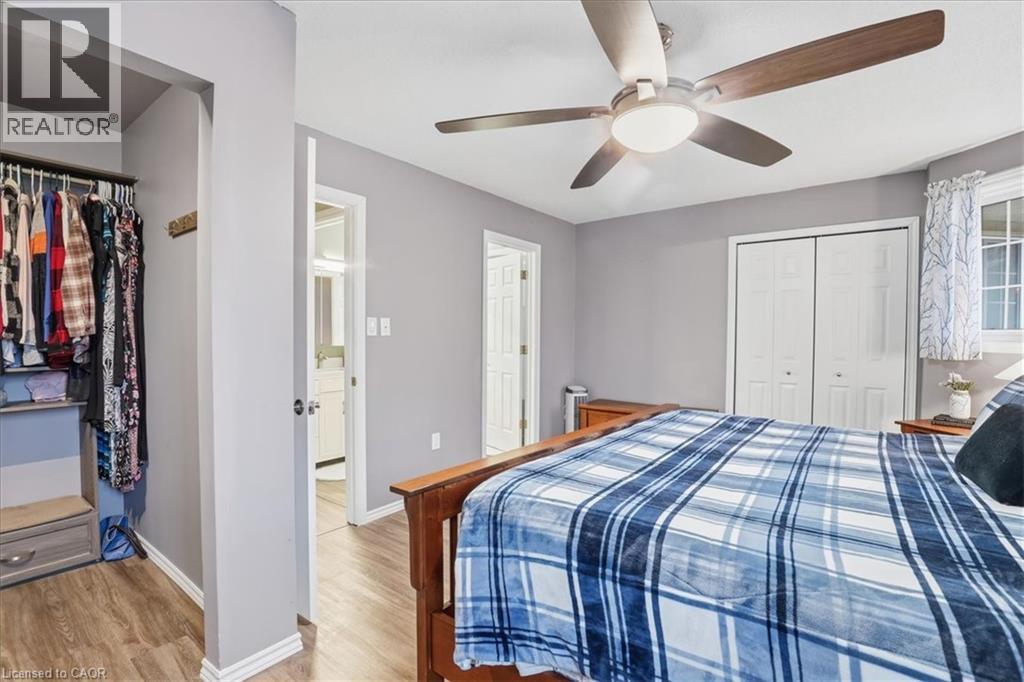 10 HOLBORN Court Unit# 30 thumbnail 32