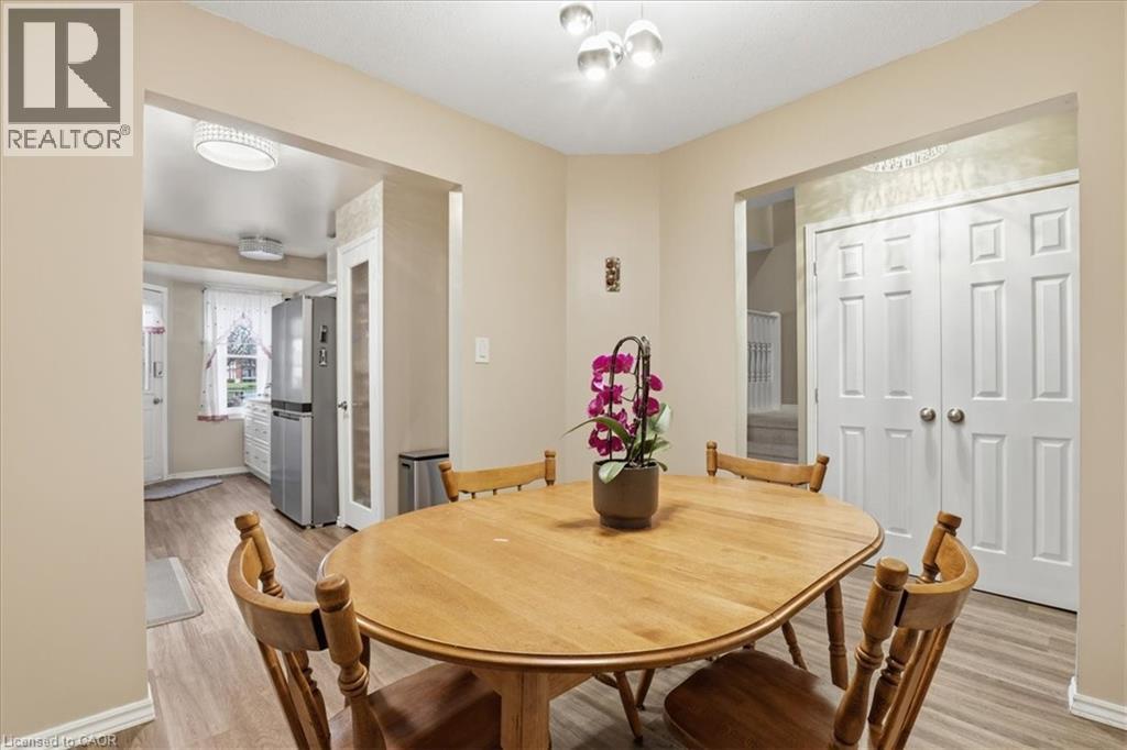 10 HOLBORN Court Unit# 30 thumbnail 9