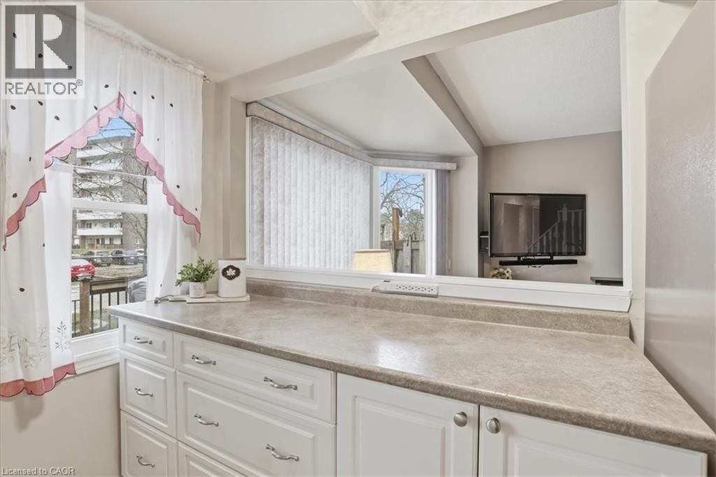 10 HOLBORN Court Unit# 30 thumbnail 15