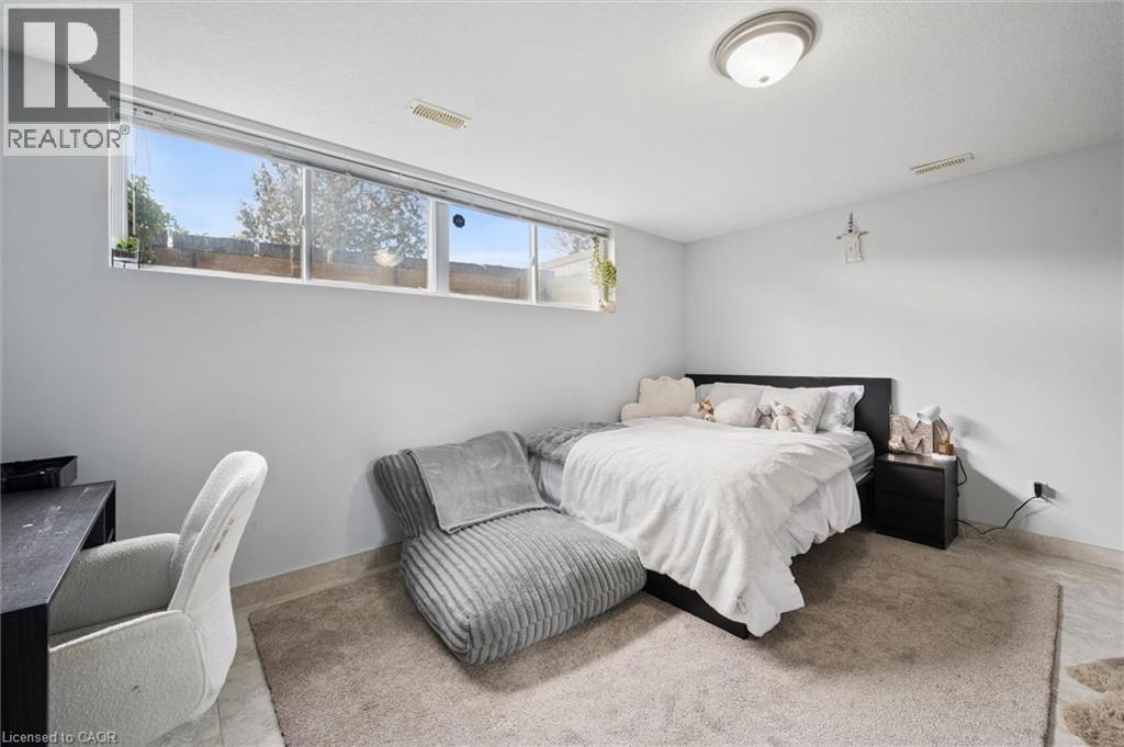 122 GRAND RIVER Boulevard thumbnail 35