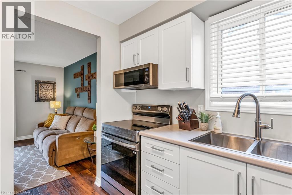 219 KINGSWOOD Drive Unit# 52 thumbnail 9