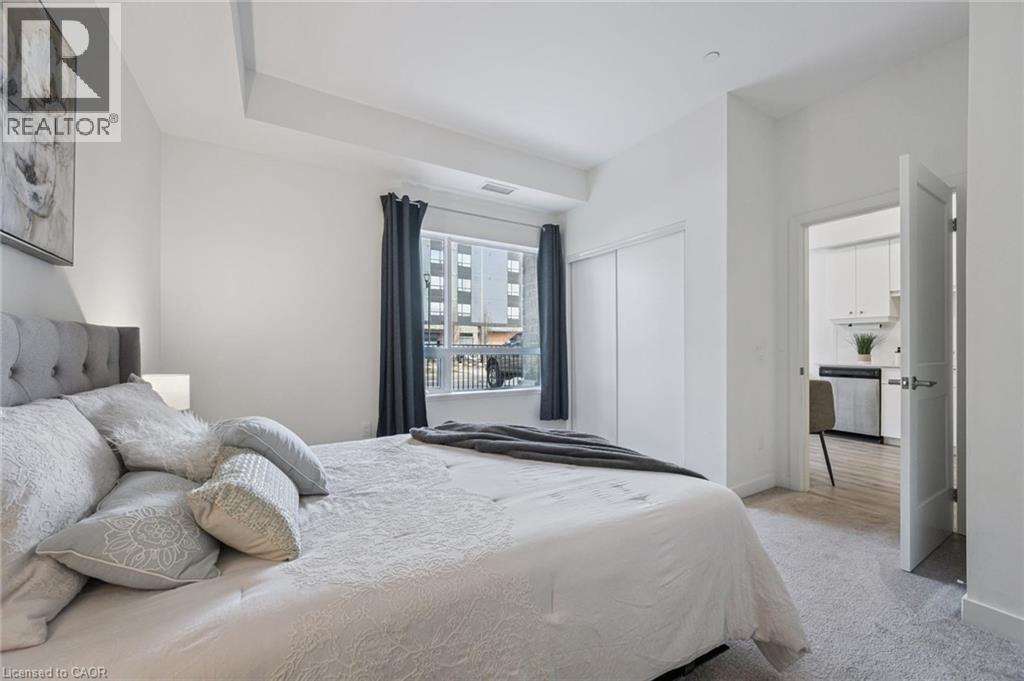 251 NORTHFIELD Drive E Unit# 105 thumbnail 12