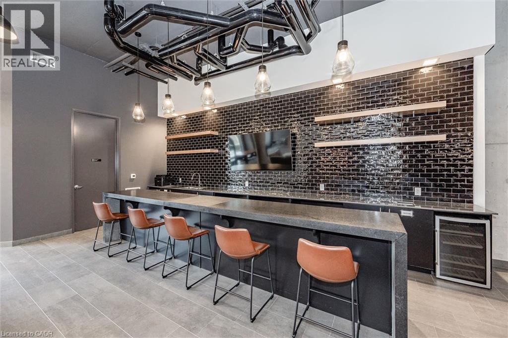 251 NORTHFIELD Drive E Unit# 105 thumbnail 22