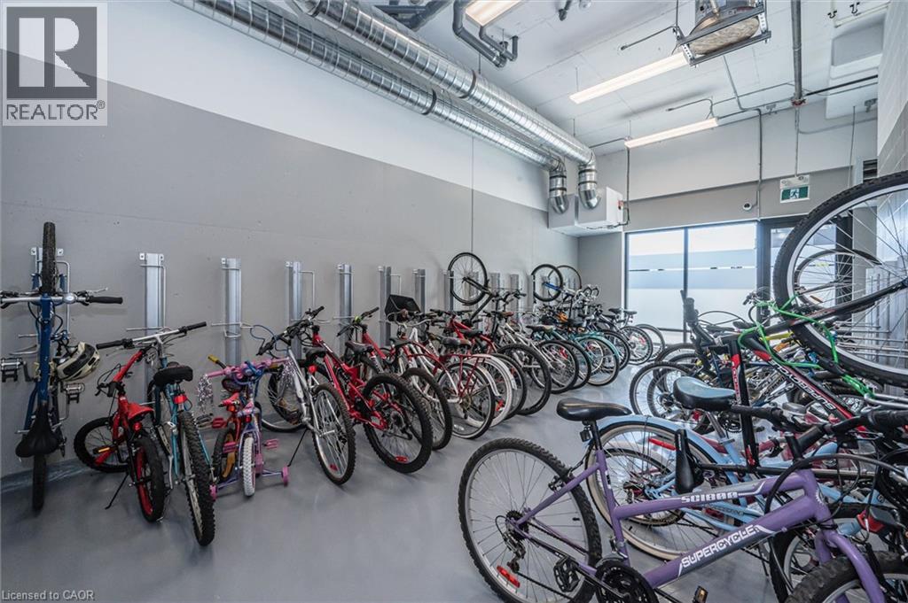 251 NORTHFIELD Drive E Unit# 105 thumbnail 27