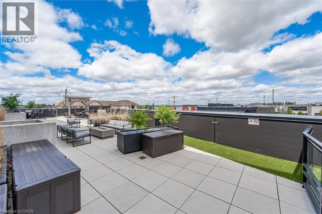 251 NORTHFIELD Drive E Unit# 105 thumbnail 31