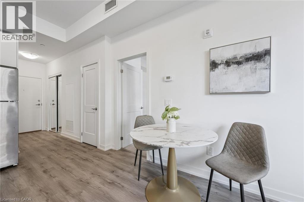 251 NORTHFIELD Drive E Unit# 105 thumbnail 9