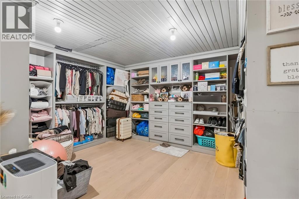 3 CHICOPEE Terrace thumbnail 28