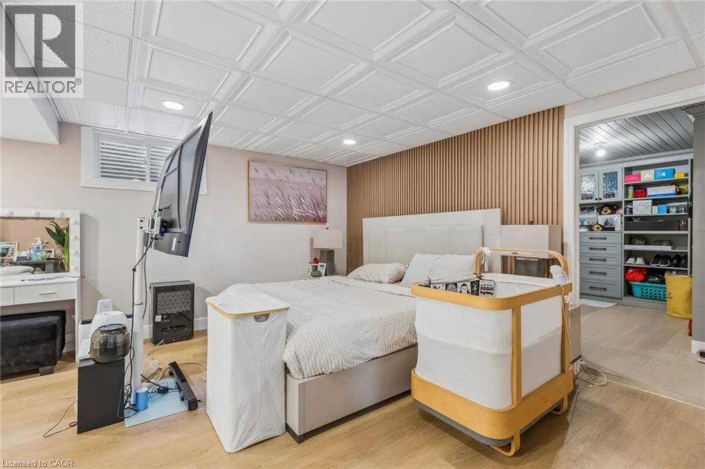 3 CHICOPEE Terrace thumbnail 23