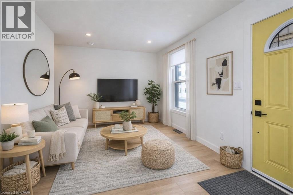 2 ESSON Street thumbnail 12