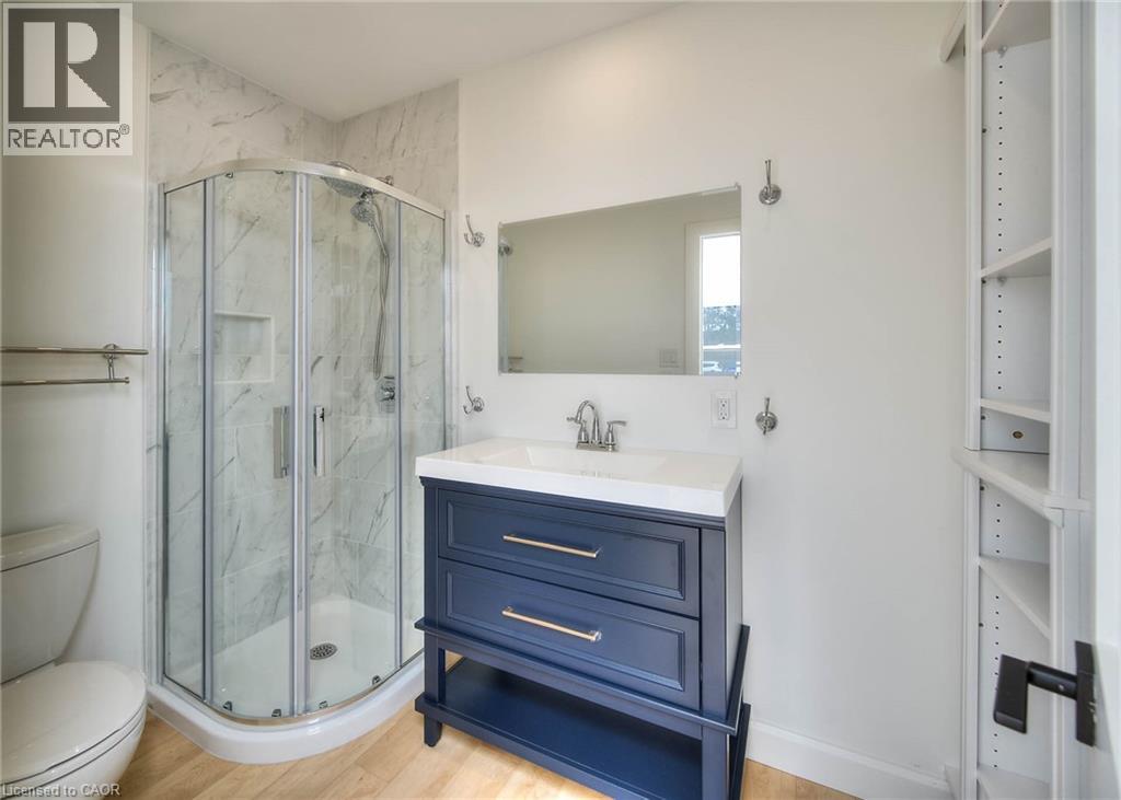 2 ESSON Street thumbnail 15