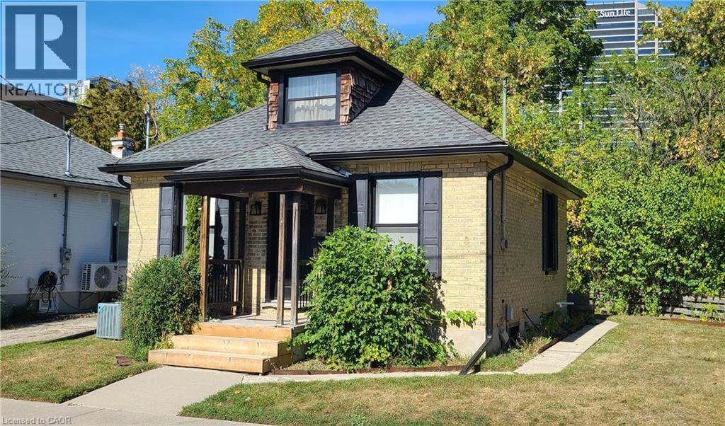 2 ESSON Street thumbnail 2