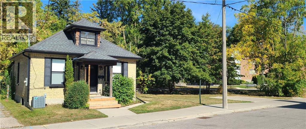 2 ESSON Street thumbnail 3