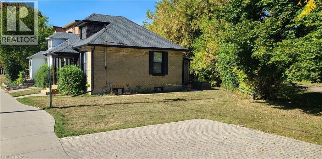 2 ESSON Street thumbnail 6