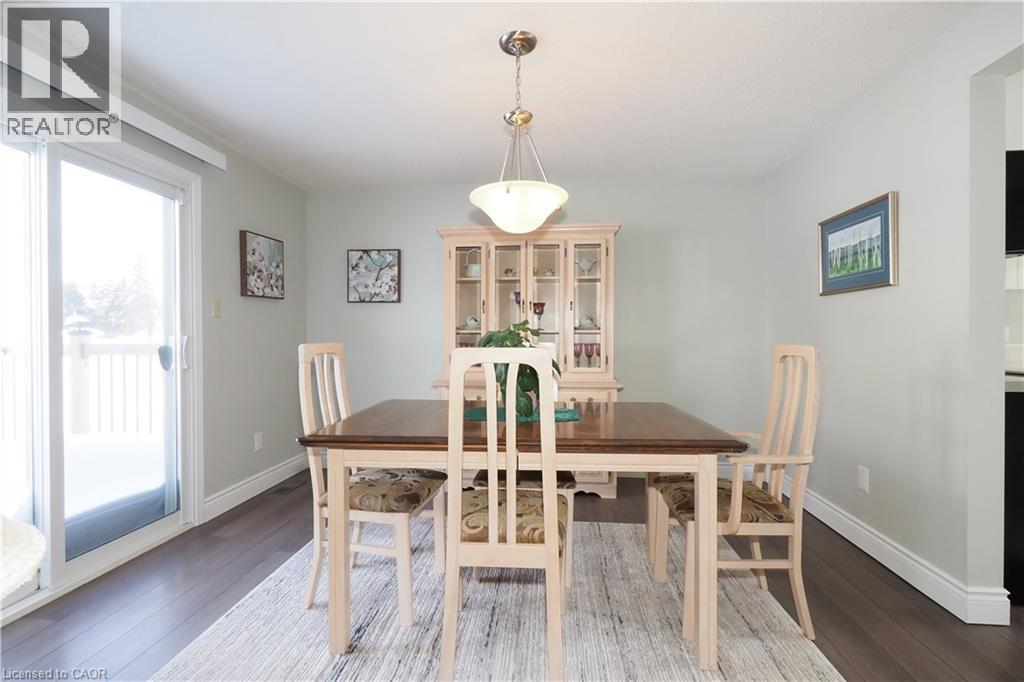 20 FIELDSTONE Walk thumbnail 12