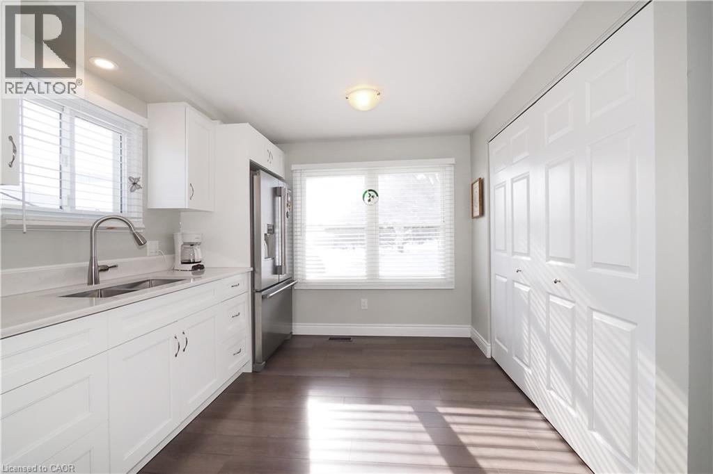 20 FIELDSTONE Walk thumbnail 18