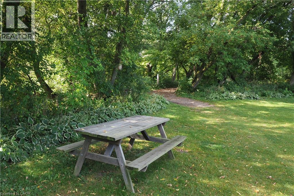 20 FIELDSTONE Walk thumbnail 47