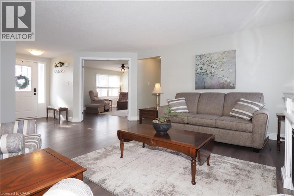 20 FIELDSTONE Walk thumbnail 9