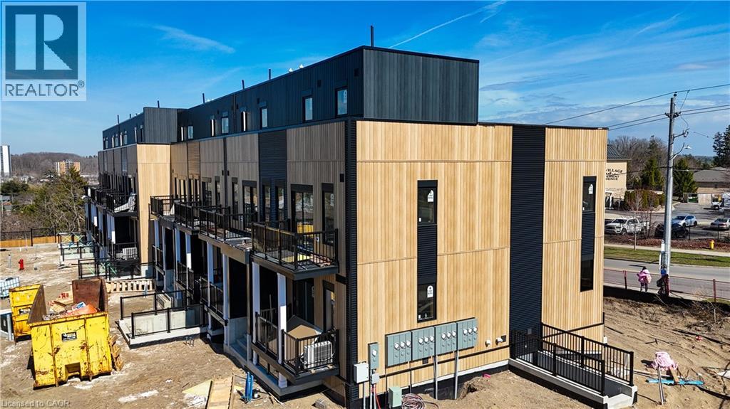 854 DOON VILLAGE Road Unit# 6 thumbnail 4