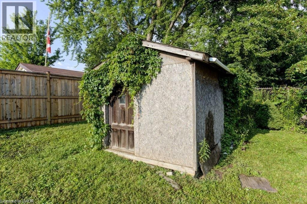 582 SKYLARK Road thumbnail 30