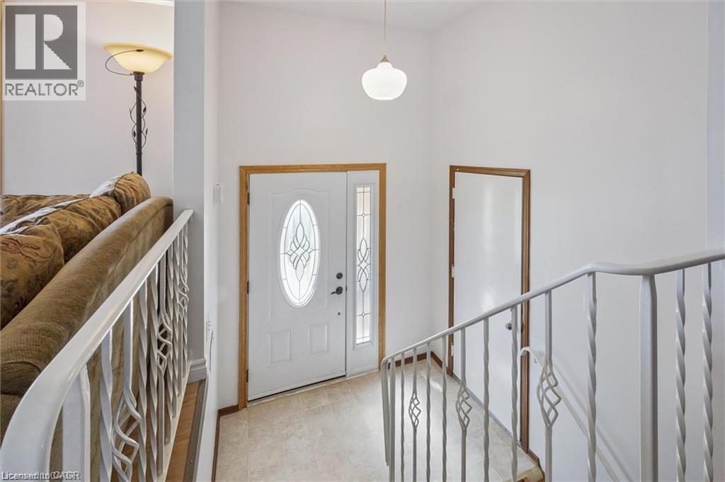 582 SKYLARK Road thumbnail 6