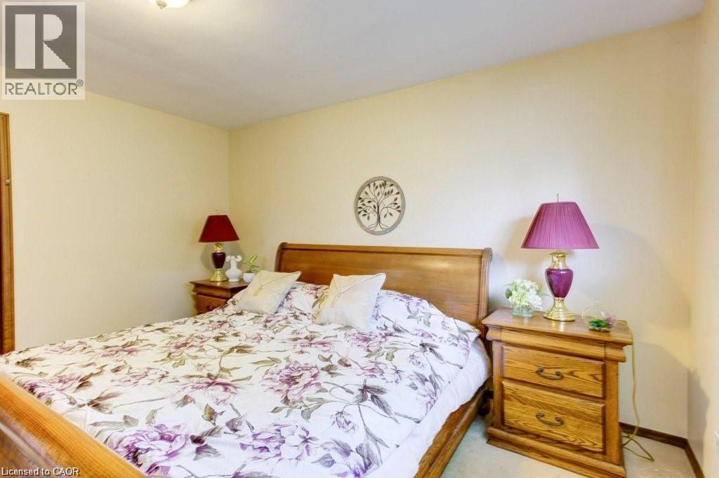 582 SKYLARK Road thumbnail 17