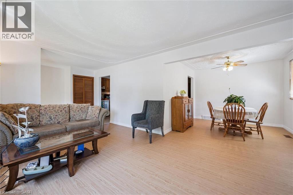 582 SKYLARK Road thumbnail 9