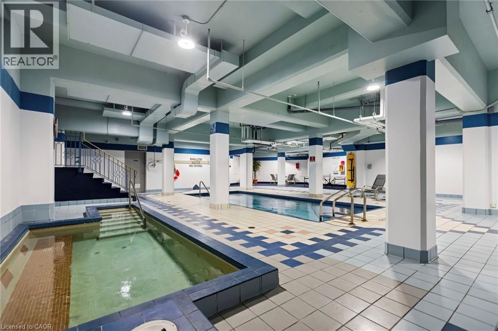 250 GLENRIDGE Drive Unit# 102 thumbnail 43