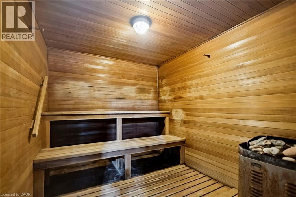 250 GLENRIDGE Drive Unit# 102 thumbnail 45