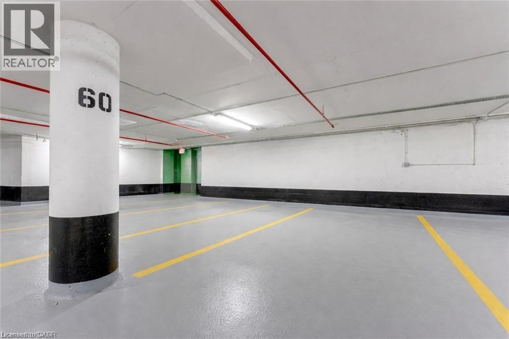 250 GLENRIDGE Drive Unit# 102 thumbnail 46