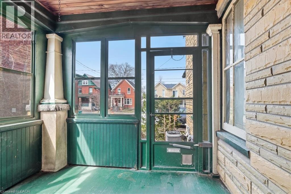 31 BINGEMAN Street thumbnail 20